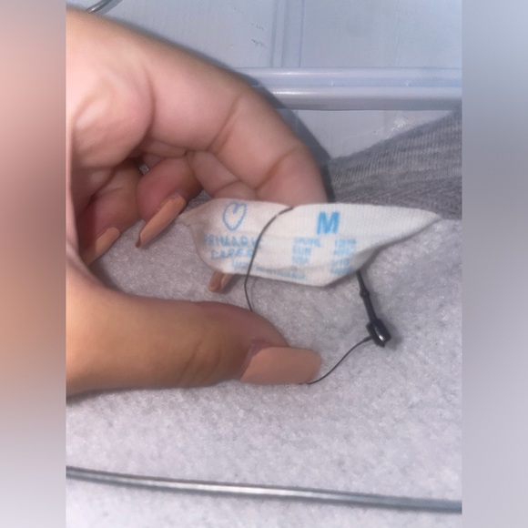 grey zip up - Picture 4 of 5